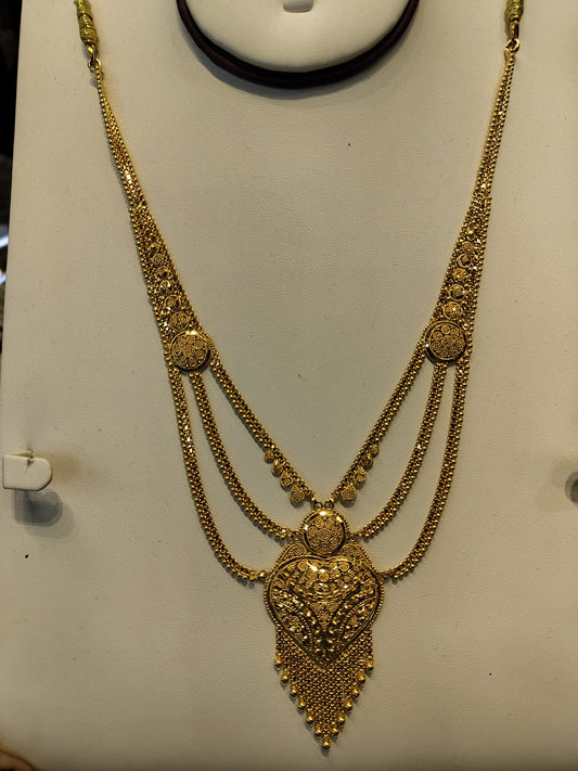 Bridal Necklace Set – Traditional & Timeless Jewelry Design